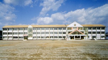 1990.10 市川町立川辺小学校