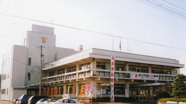 1994 吉川町庁舎（増築改修）